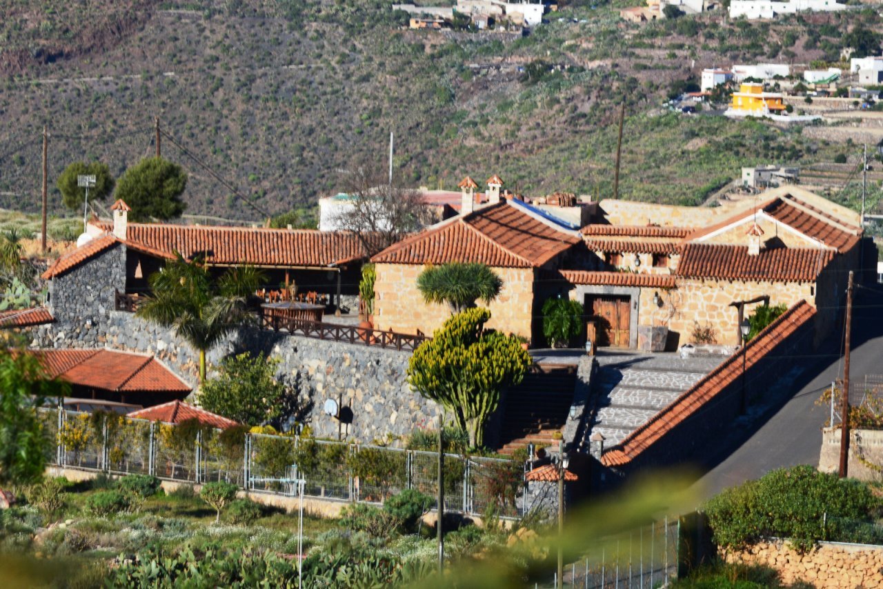 Country Villa in El Roque
