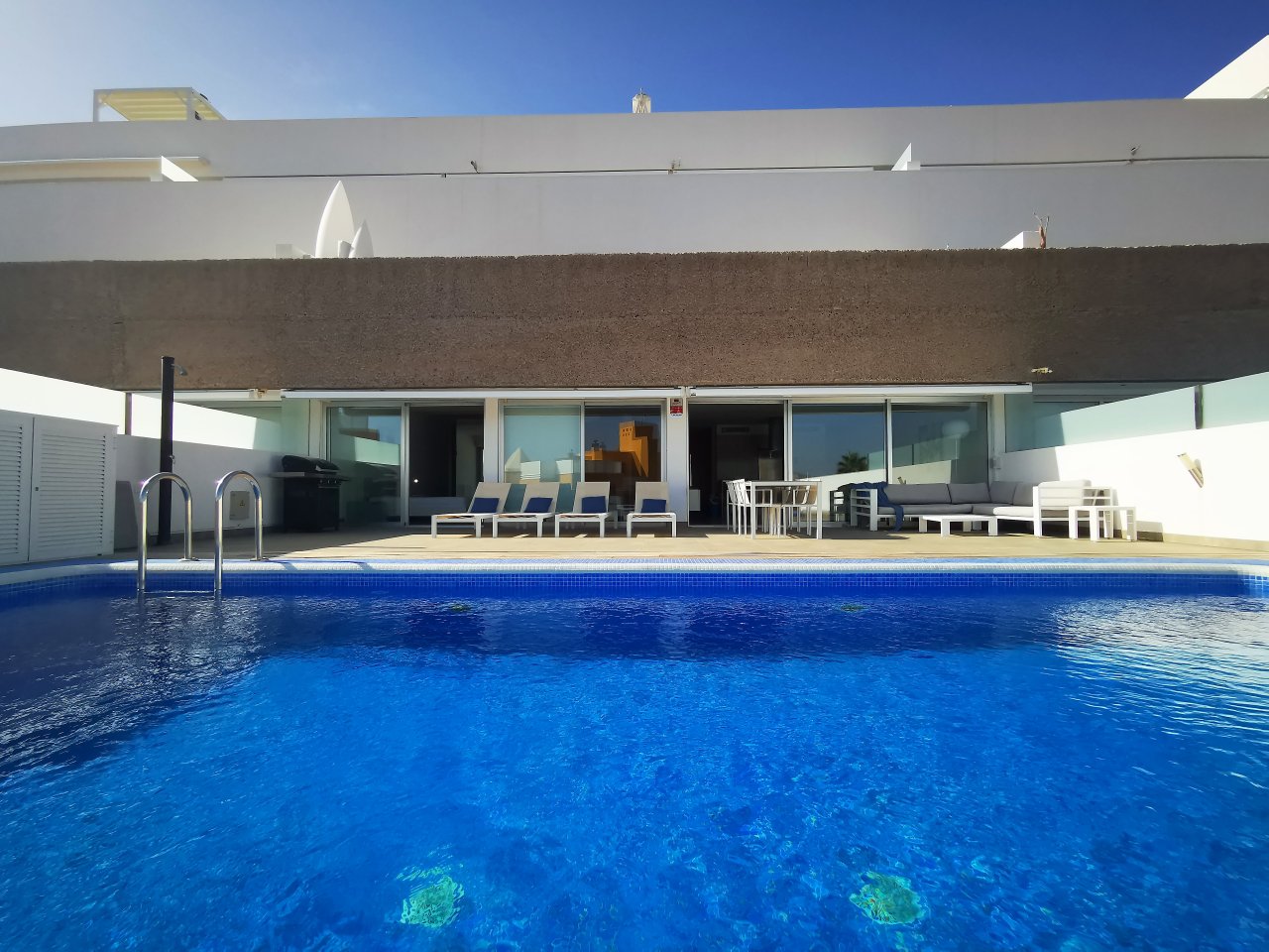 Luxury Apartment in Caleta Palms