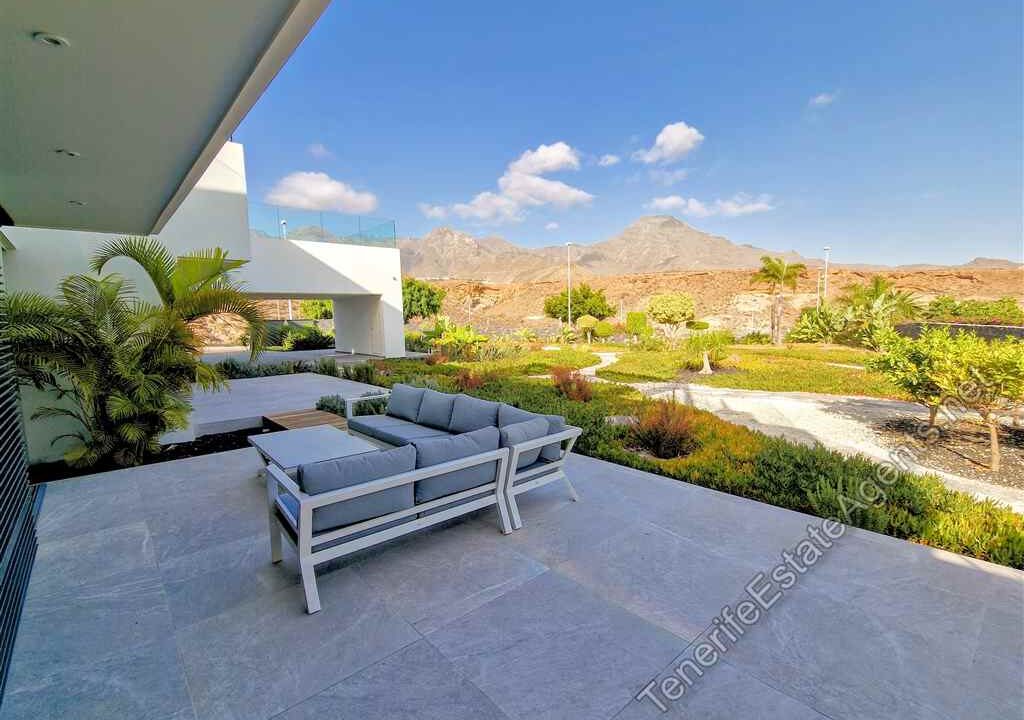 Luxury-villa-for-sale-Costa-Adeje-Golf-5