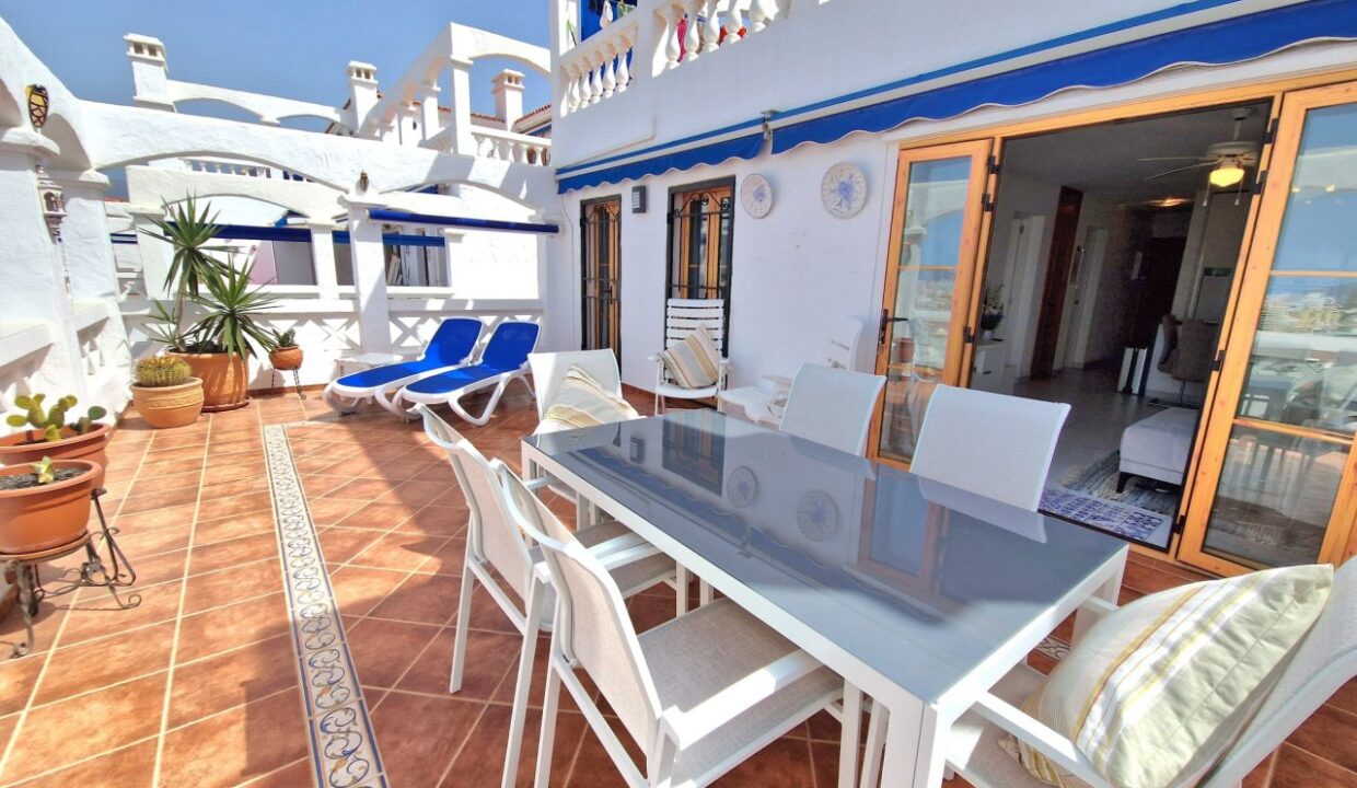 ApartmentinRoyalPalm12