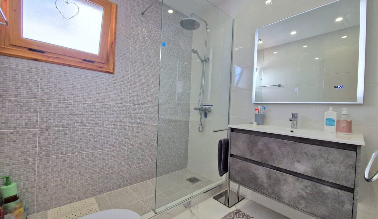 ApartmentinRoyalPalm15