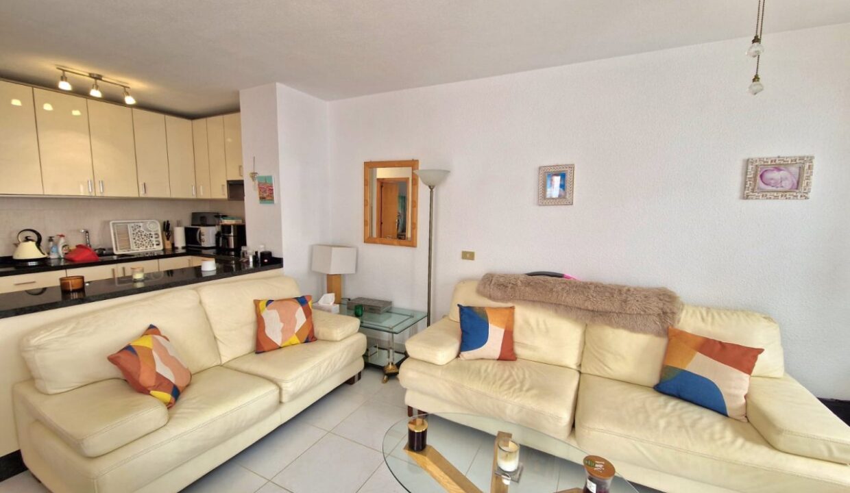 ApartmentinRoyalPalm3_0