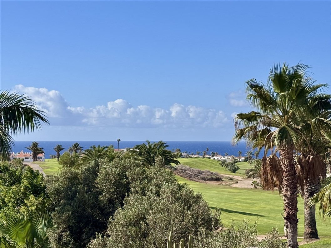 Villa in Palm Ridge