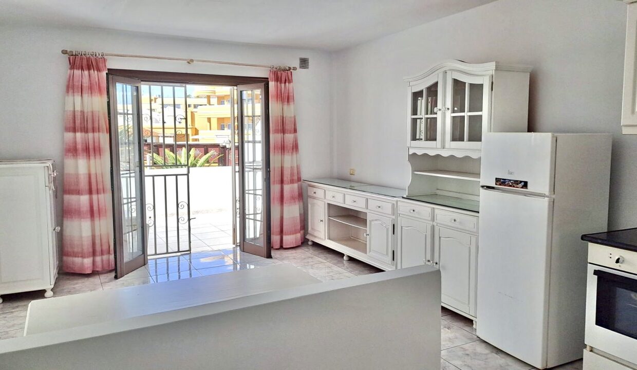 StudioApartmentMarinaPrimavera8