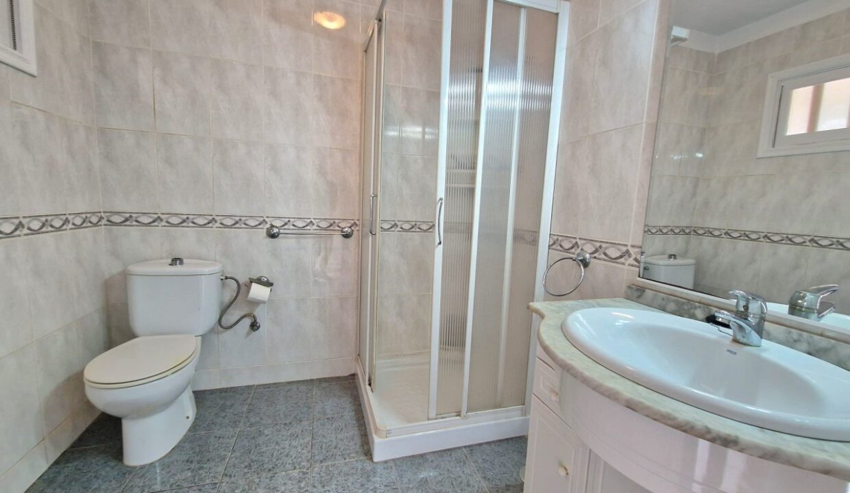 StudioApartmentinMarinaPrimavera1_2