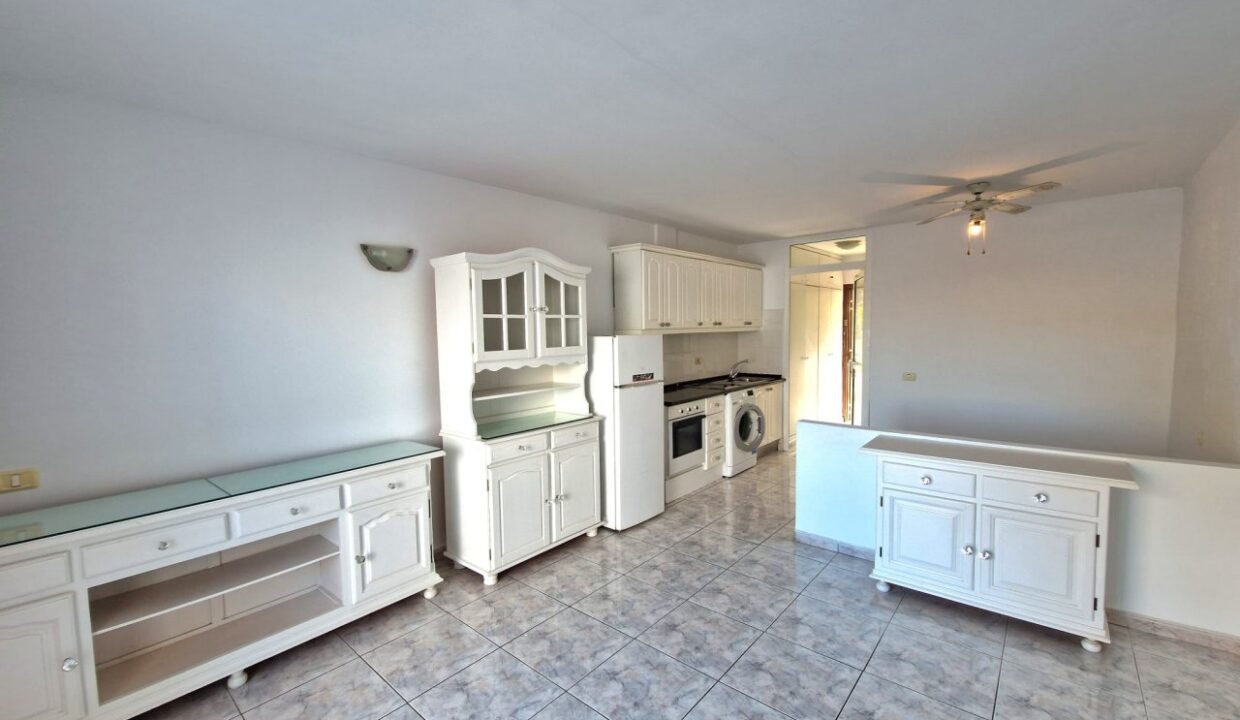 StudioApartmentinMarinaPrimavera6_2