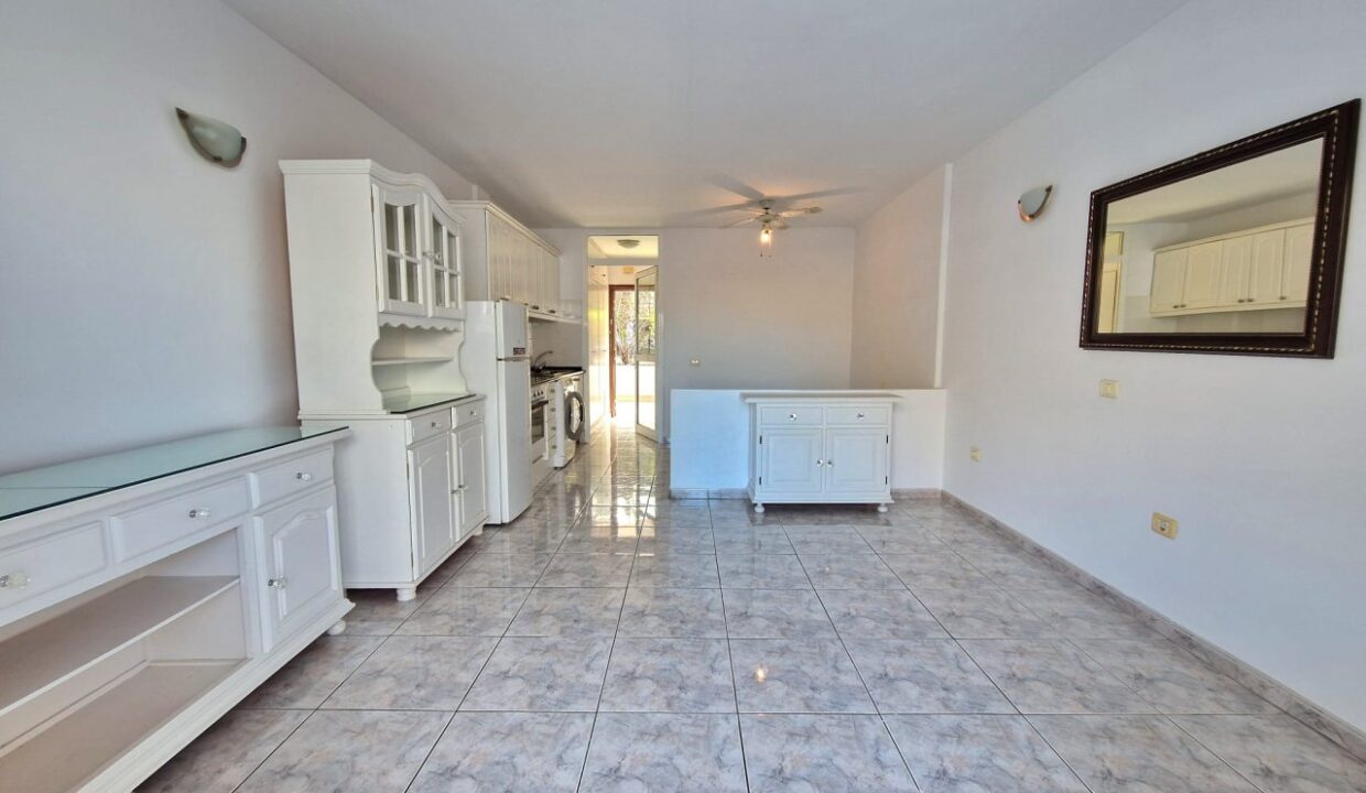 StudioApartmentinMarinaPrimavera7_1