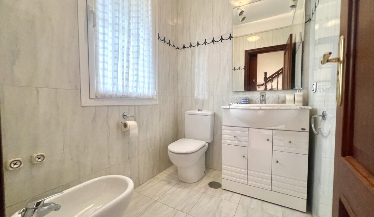 TownhouseinParqueTropical10