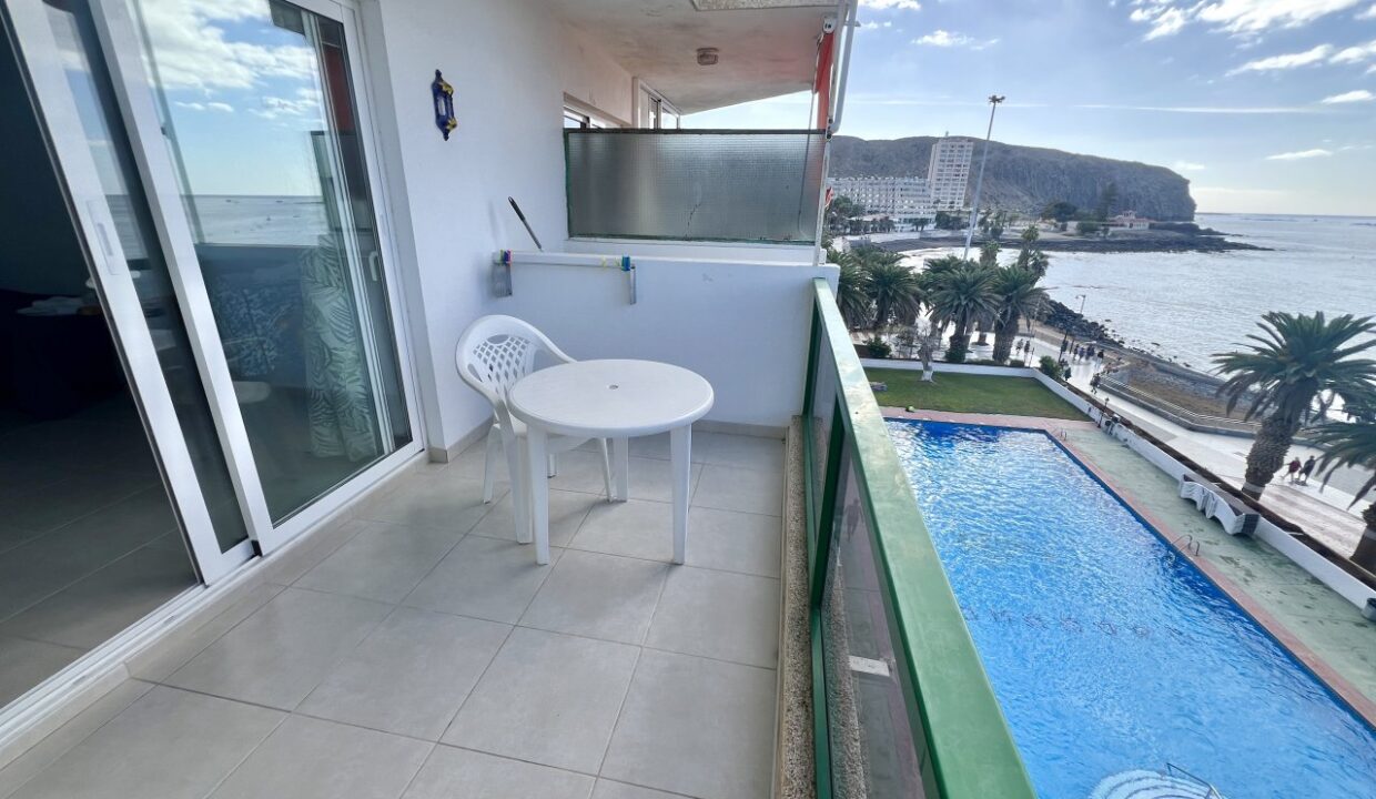 StudioApartmentComodoro4