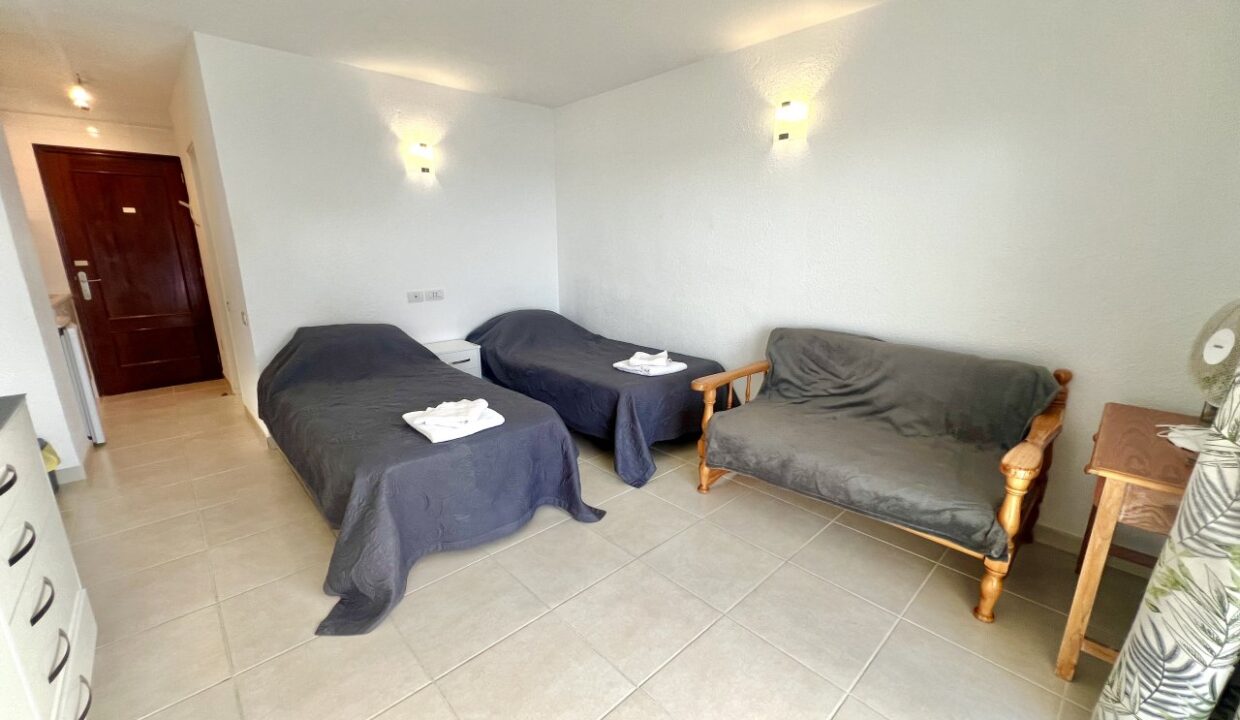 StudioApartmentComodoro7