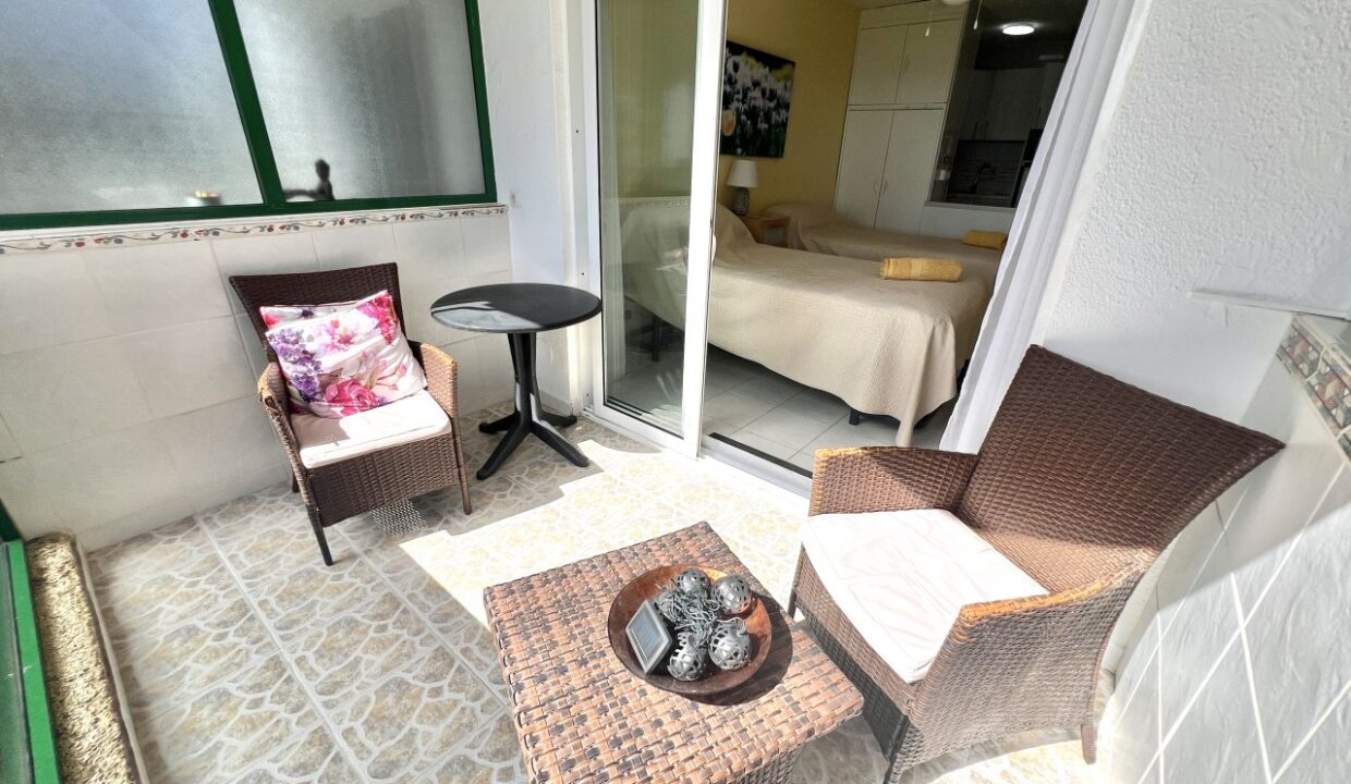 studio-apartment-comodoro-los-cristianos13