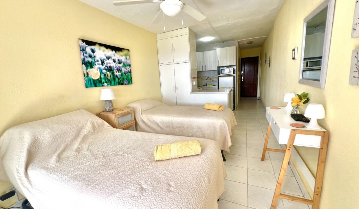 studio-apartment-comodoro-los-cristianos7