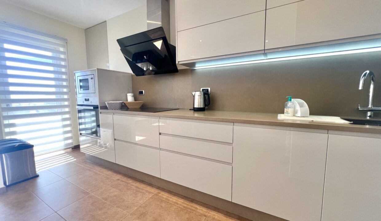 apartment-cantarero-la-caleta-kitchen2