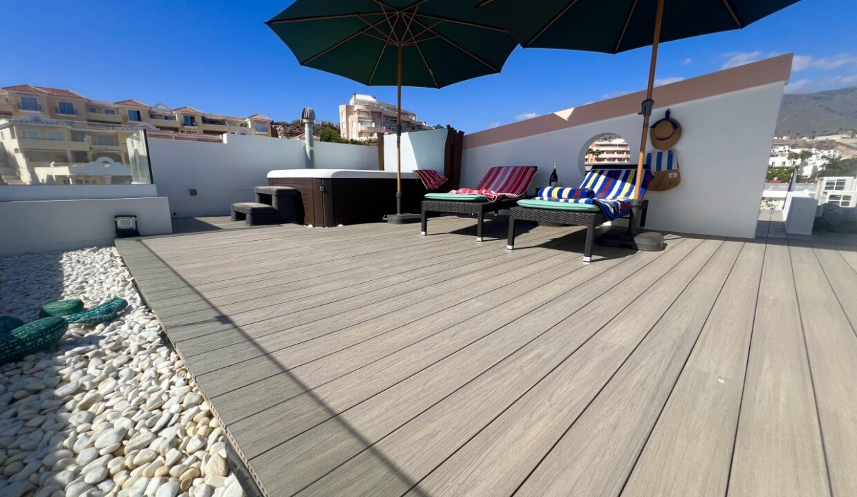 apartment-cantarero-la-caleta-roof-terrace12_0
