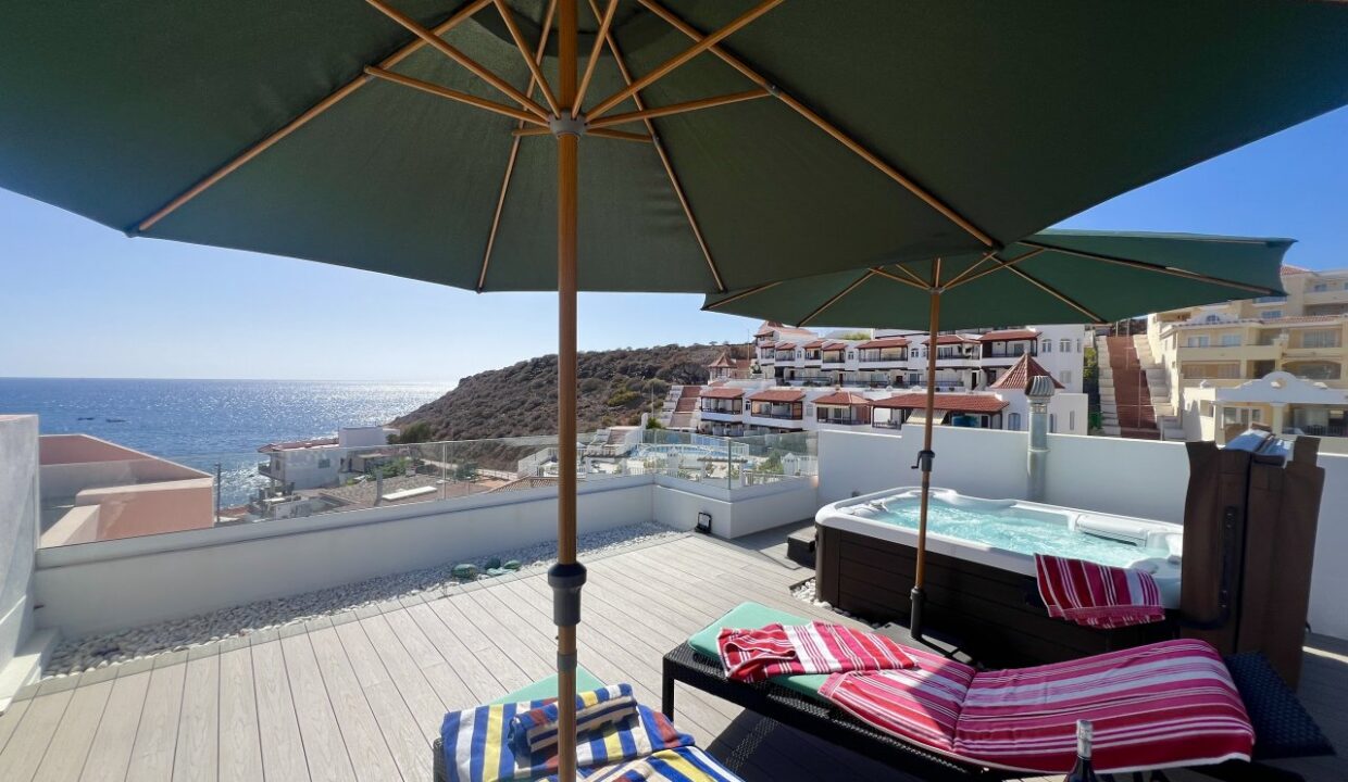 apartment-cantarero-la-caleta-roof-terrace6_0