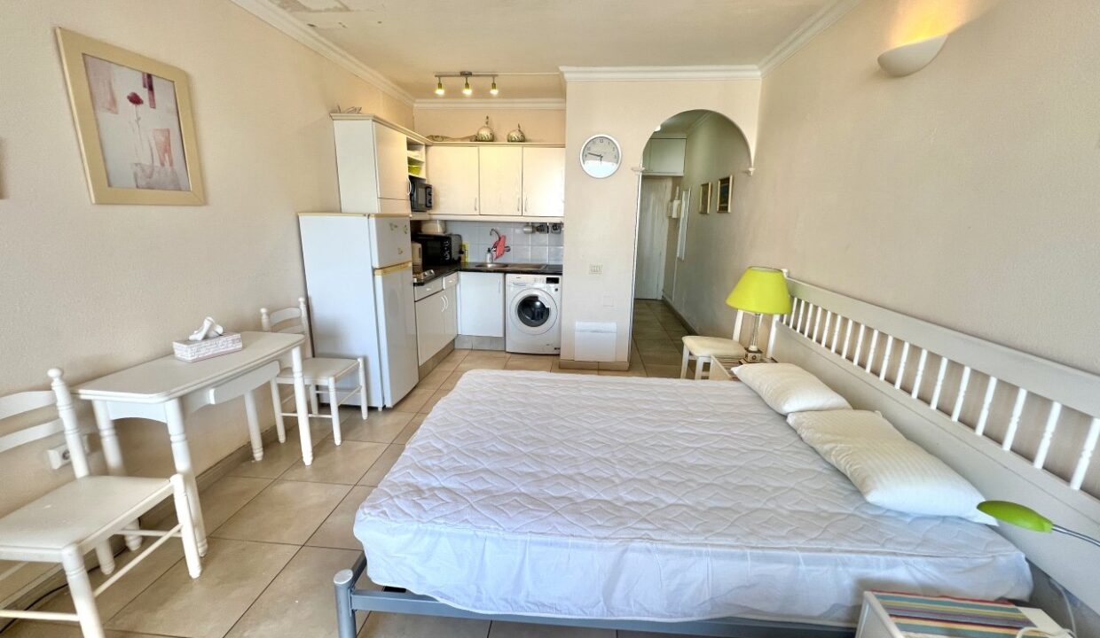studio-apartment-azahara-los-cristianos9